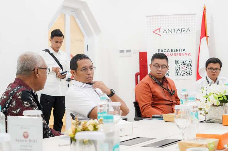 Kepala PCO Hasan Nasbi